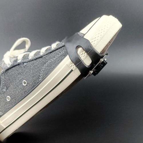 Spark shoes