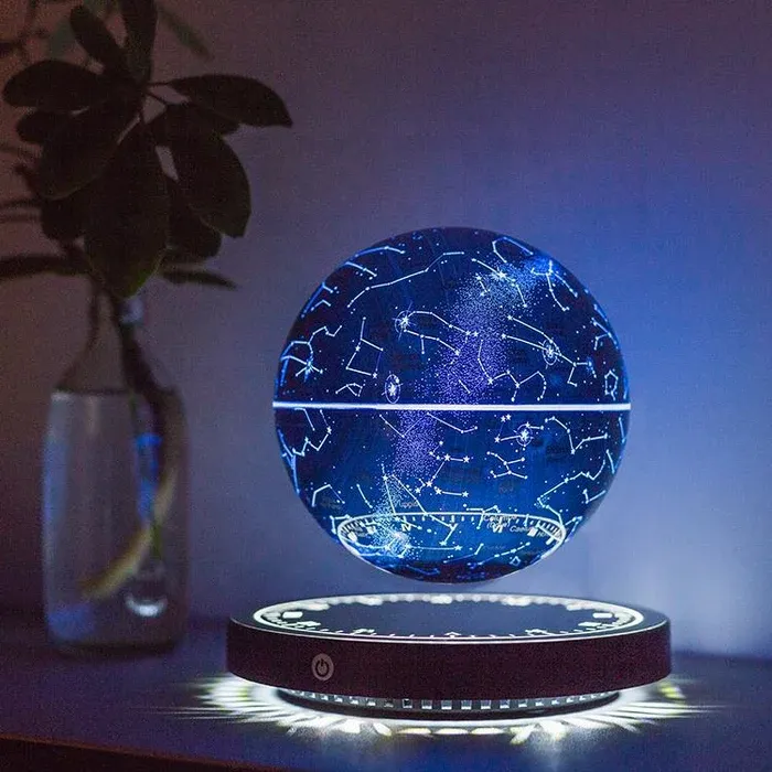 Earth Magnetic Levitating Light Globe
