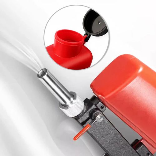 Portable pneumatic sandblasting