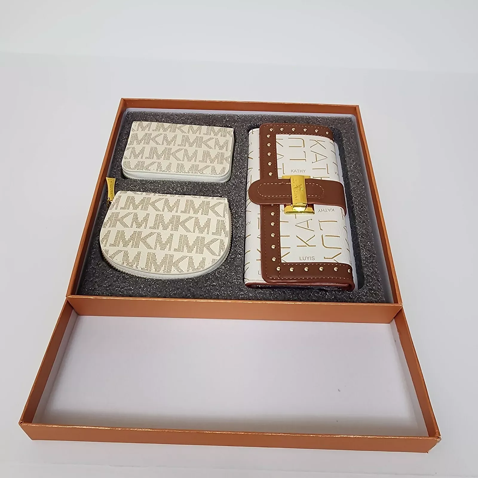 Wallet three piece set