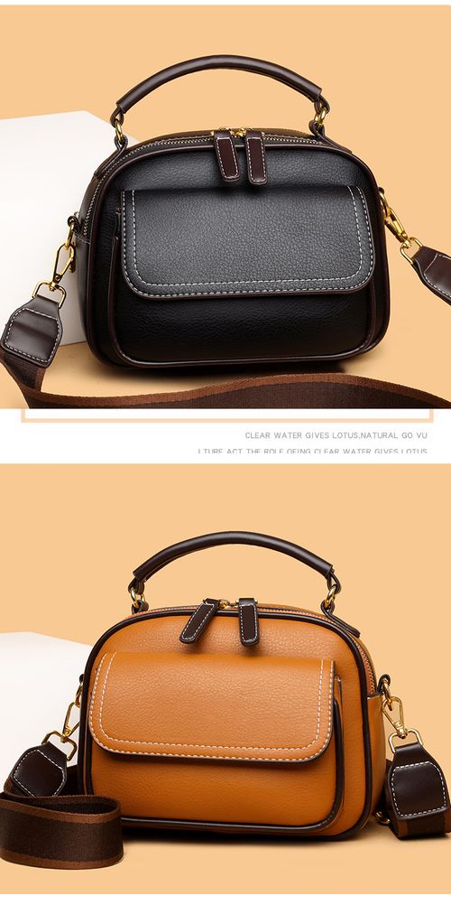 Duo Design double-layer shoulder bag with wide strap