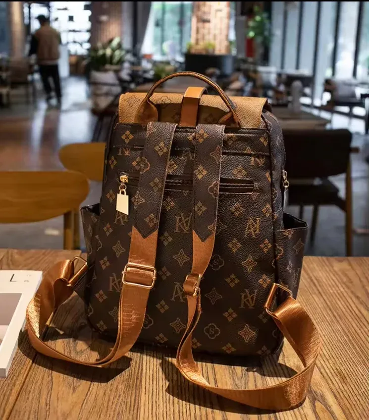 Backpack women 2024 new style trendy fashion print large capacity travel backpack classic retro casual commuter women's bag