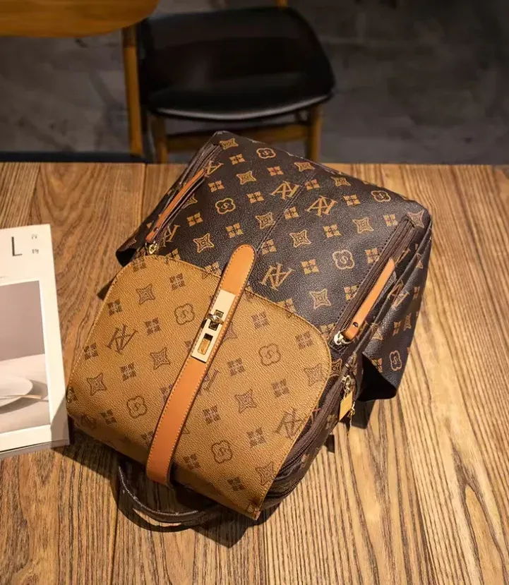 Backpack women 2024 new style trendy fashion print large capacity travel backpack classic retro casual commuter women's bag