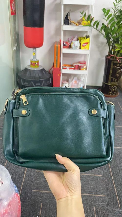 Crossbody Leather Shoulder Bags and Clutches