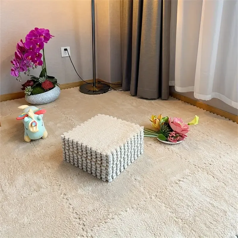 12pcs Set of Thick Bedroom Living Room Full Coverage Interlocking Carpet Tiles