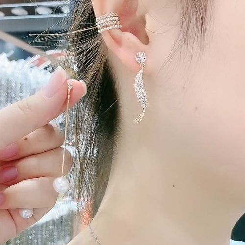 Tassel Pearl Earrings