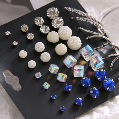 20Pairs Women's Fashion Earrings Studs Set For Daily Wear