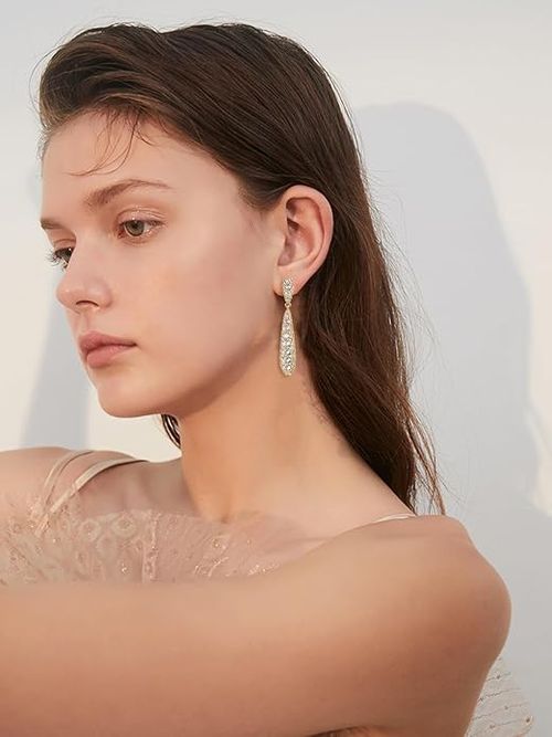 Rhinestone silver needle earrings