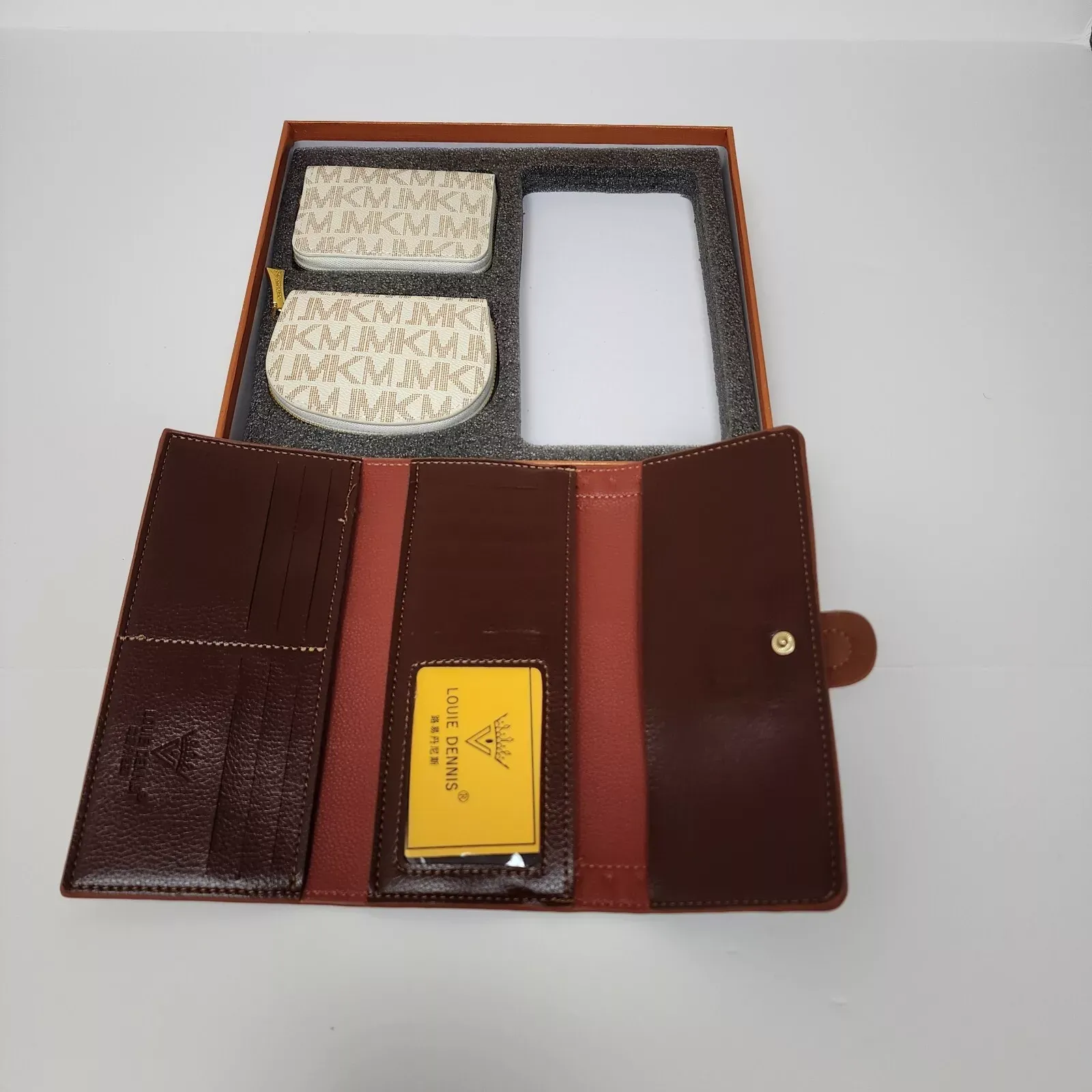 Wallet three piece set
