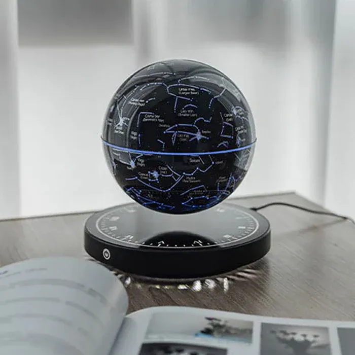 Earth Magnetic Levitating Light Globe