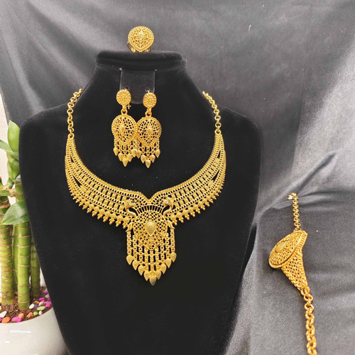 Conjunto Joias Feminino 4 Peças Banhado a Ouro 24K Colar Brincos Anel Pulseira