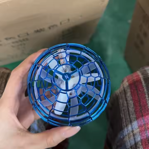 Best Hot Sale Magic Flying Ball Boomerang Toy 5-6mins 360 Rotating Fly Nova Pro Magic Hover Ufo Flying Ball With Light