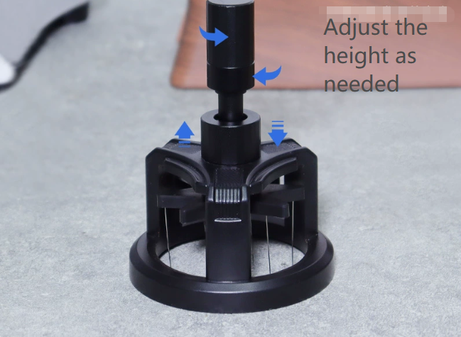 Italian coffee rotating magnetic suction powder dispenser