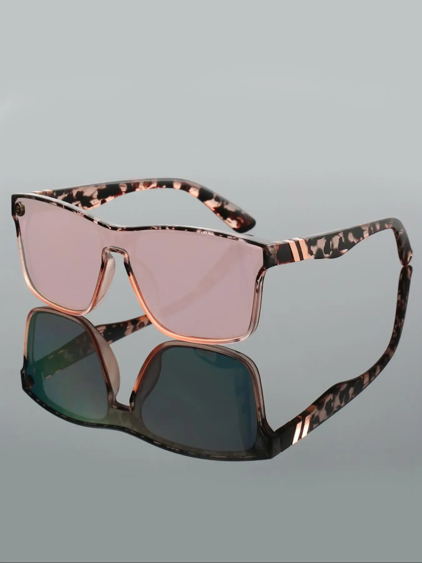 Unisex Simple Style Plain Color Sunglasses, Trendy Casual UV Protection Sunglasses for Everyday Use, Fashion Accessories for Outdoor Activities, Trendy Beach Eyewear, Trendy Shades,Suitable for both men and women.