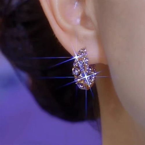New purple pavé-set cubic zirconia earrings—distinctive, stylish, and chic stud earrings with an affordable luxury feel,versatile fashion accessories.