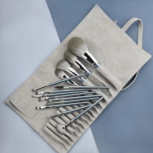 14 Makeup Brushes with Soft Bristles with Packets