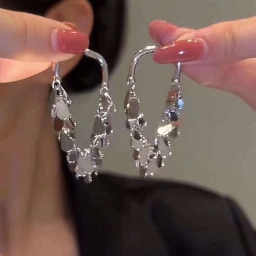 Fashion Metal C-Shaped Tassel Chain Earring for Women Elegant Silver Color Waterdrop Geometric Temperament Drop Earrings Jewelry