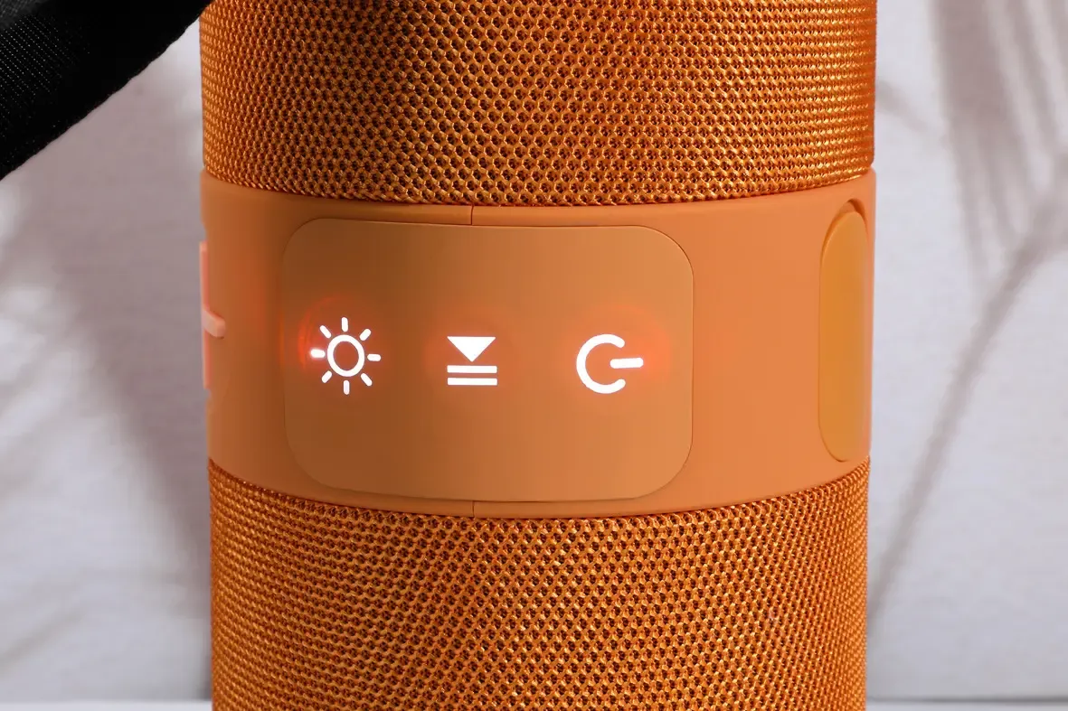TG672 Outdoor Portable Subwoofer Bluetooth Speaker Support TF Card