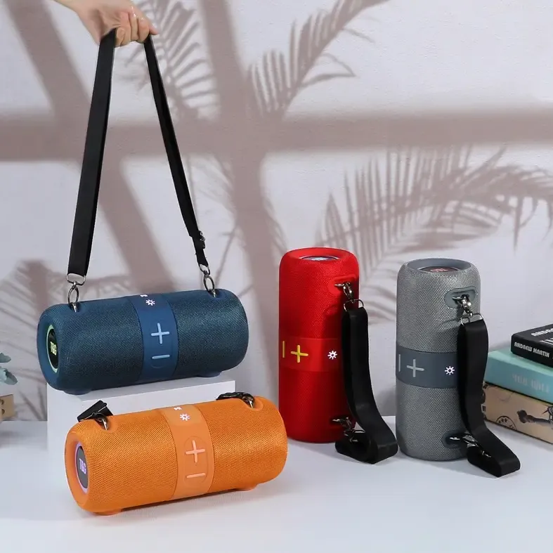 TG672 Outdoor Portable Subwoofer Bluetooth Speaker Support TF Card