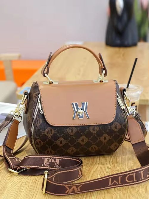 Women's bags, versatile small square bags, 2025 new large-capacity elegant handbags, shoulder bags, crossbody bags, apple bags