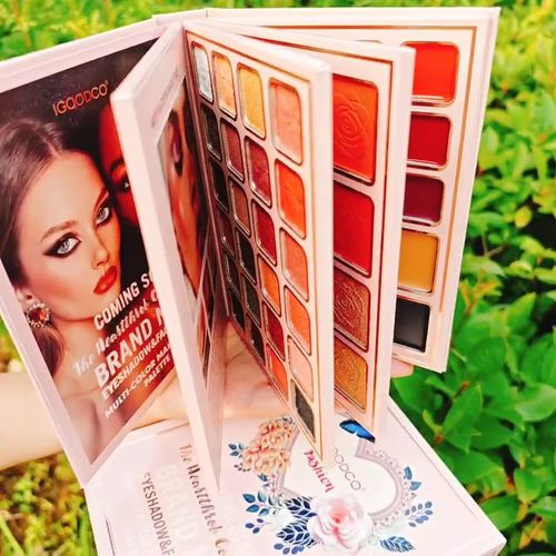 Paleta de Sombra de Olhos com 78 Cores