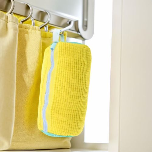 Toss, Zip, and Relax! 🤩 The Ultimate Shoe Washing Bag That Protects Your Kicks.