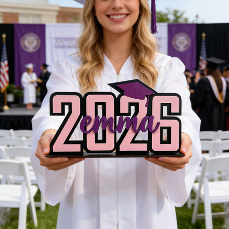 Decoração personalizada para a mesa central da cerimónia de formatura de 2026
