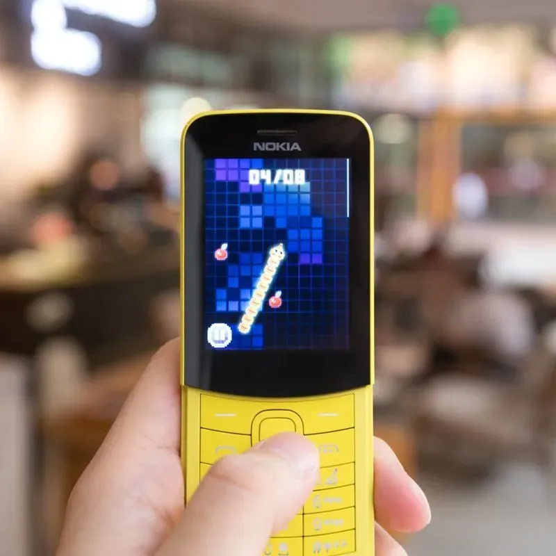 Icon Reloaded Nokia 8110 4G | Banana Slide Design | 30-Day Battery Life