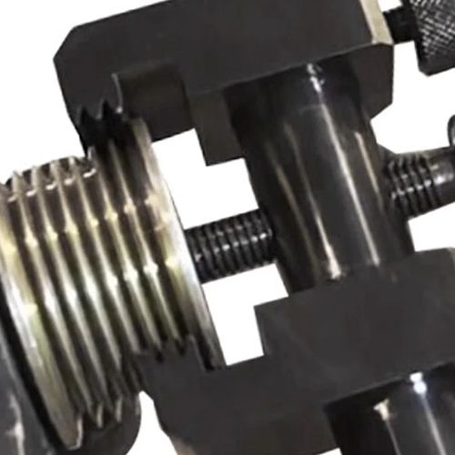 🛠️Adjustable Crankshaft Pulley Removal Tool🚘