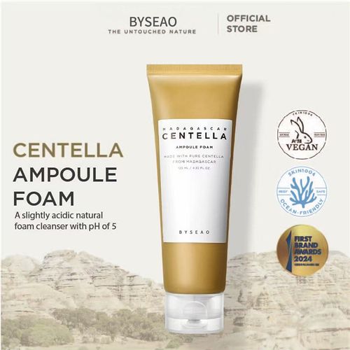 Centella Asiatica Deep Cleansing, Soothing and Oil-Control Facial Cleanser