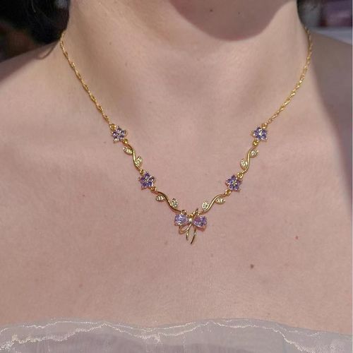 necklace   The Beauty of the East