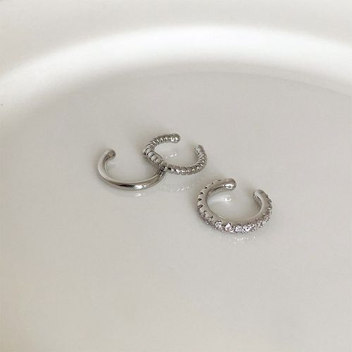 Gold diamond ear cuff