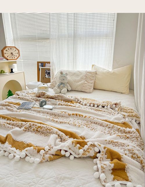 Ins‑Style Pom‑pom Throw Blanket, Cationic Jacquard Soft Fluffy Blanket, Machine Washable Sofa Couch Cover Bed Runner, Lightweight Nap Blanket for Home Decor