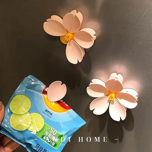 1 Cherry Blossom Fridge Magnet Creative Decoration Suitable for Kitchen Office  Home Decor, Cute and Fun Fridge Accessory with Petal Clips