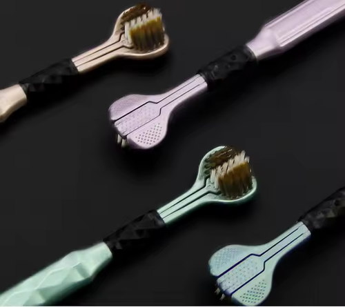 The new best-selling 3d triple cleaning three-sided soft-bristled toothbrush