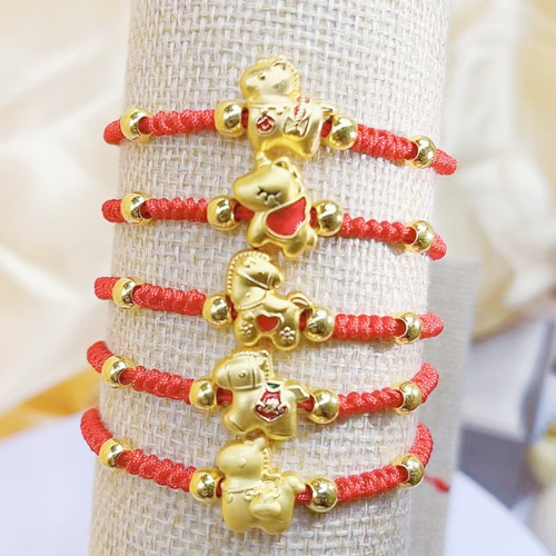 2026 Möbius Weaving Bracelet - Valentine's Day Gift - Romantic Love Couple Bracelet - Suitable for both women and men  Buy one and get four more. You'll end up with five.