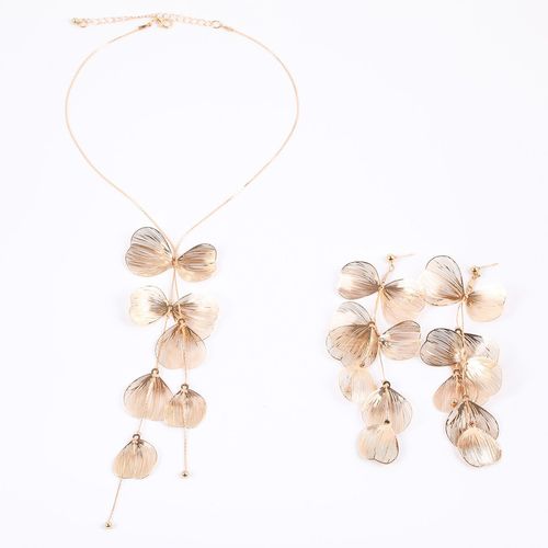 Artisan-Crafted Ginkgo Leaf Jewelry Set: Metallic Earrings & Necklace w Cascading Fringe - Botanical Artistry for Women