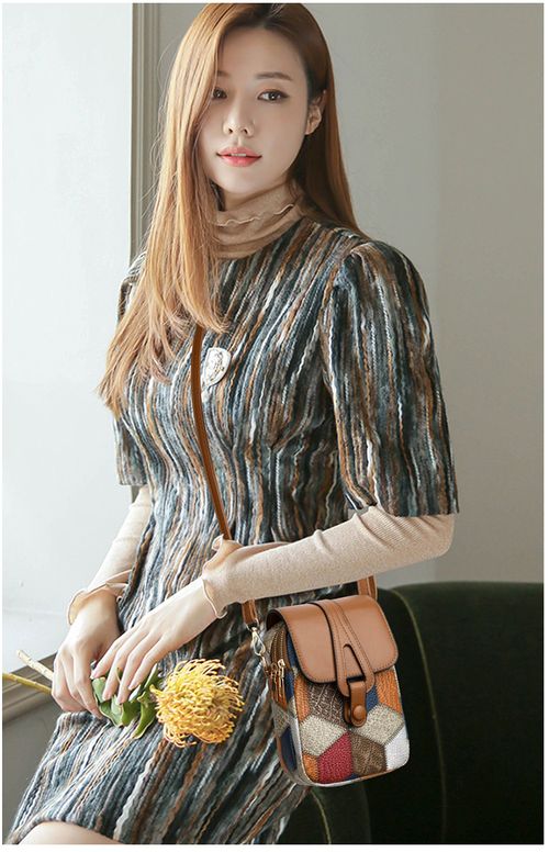 Women's Crossbody Phone Bag - Creative Stylish Luxury Mini Pouch | Multi-Compartment Zip Shoulder Bag, Versatile Elegant Vertical Design in Soft Leather, Random Irregular Blue & Brown Tones