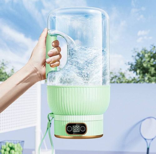 Multifunctional portable juicer with digital display