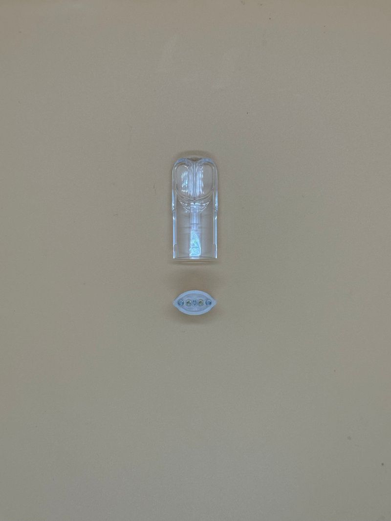 RELX一代透明煙彈