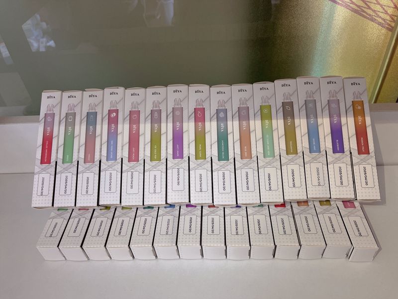 DIYA叮啞7500口拋棄型電子煙