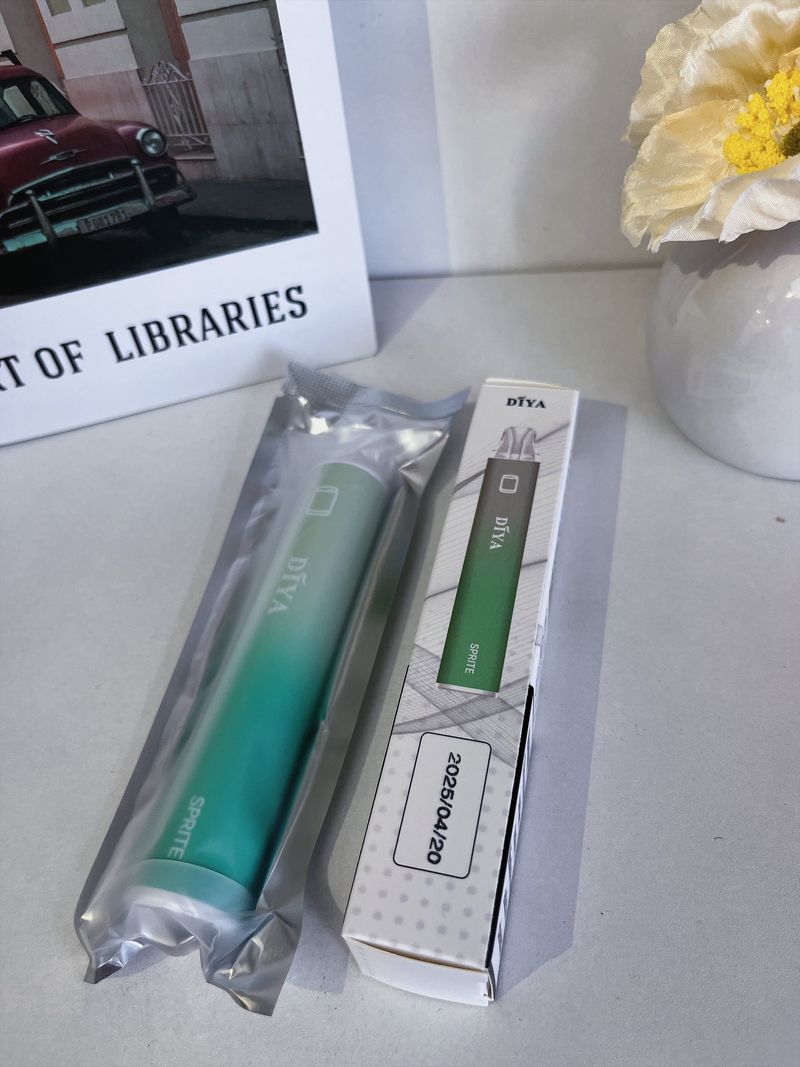 DIYA叮啞7500口拋棄型電子煙