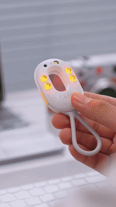 New second-generation infrared camera smart detector, hotel anti-spy camera signal detector with sound and light alarm.