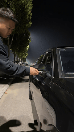 Universal LED daytime running lights for cars, wind-powered daytime running lights, wind lights, auxiliary headlights, decorative wind-powered lights.