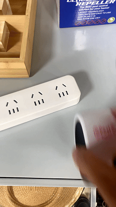 British standard ultrasonic mosquito and rodent repellent, electronic mosquito repellent, household rodent and mosquito repellent.