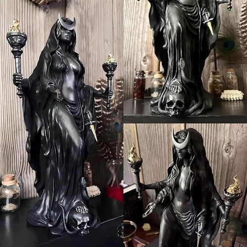 Hekate Niktipolos The Witch of the Night Figurine
