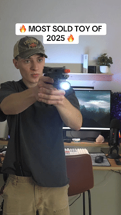 Toy gun with soft bullets, SIG17 Glock automatic rapid-fire shell-ejecting model, realistic toy pistol.