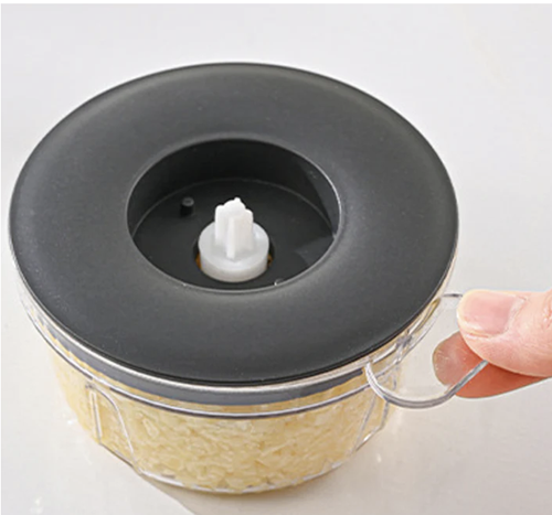 🥩 LIMITED TIME 50% OFF! ✨ Home Use Wireless Electric Meat Grinder - 2L Capacity with 3 Grinding Plates & USB Charging for Fresh Minced Meat 🔌🍖