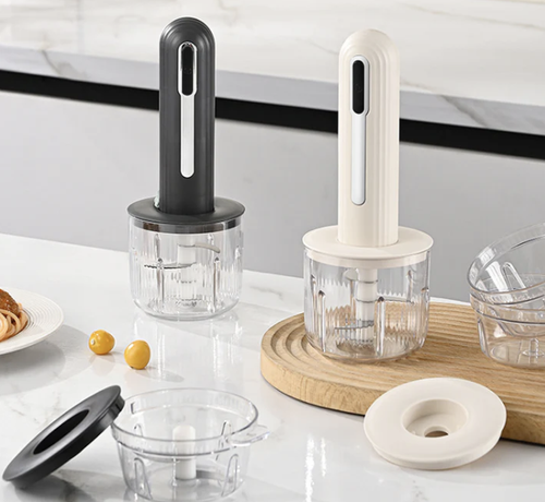 🥩 LIMITED TIME 50% OFF! ✨ Home Use Wireless Electric Meat Grinder - 2L Capacity with 3 Grinding Plates & USB Charging for Fresh Minced Meat 🔌🍖