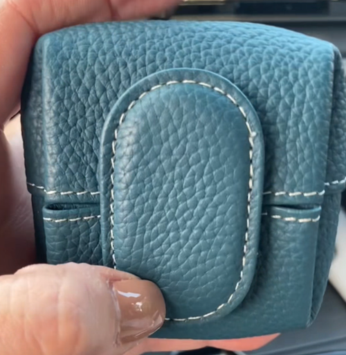 Portable Lychee Pattern Mini Coin Purse - Bestselling Women's Fashionable & Minimalist Wallet